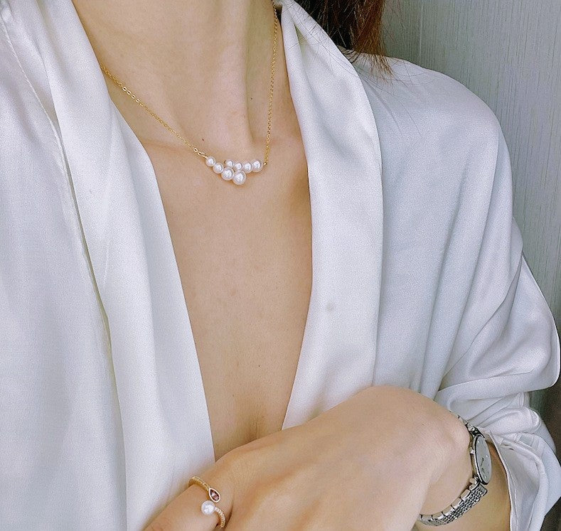 Pearlescent Natural Pearl Necklace