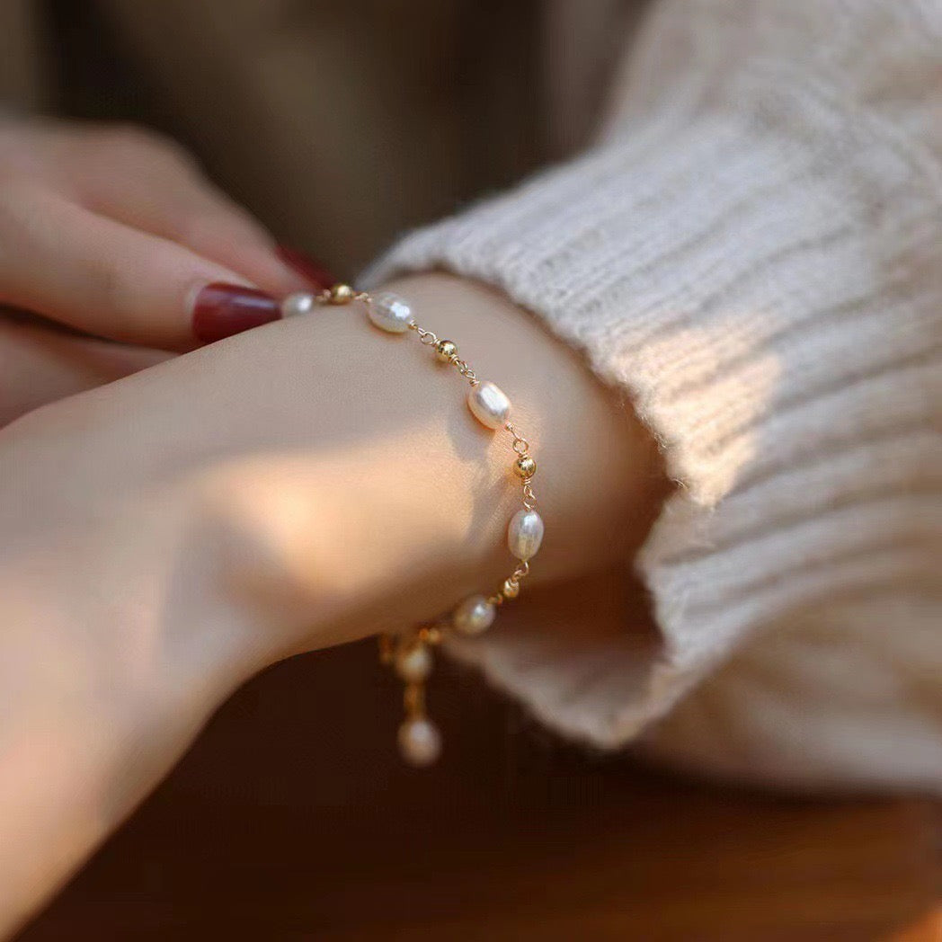 Natural Fresh Water Pearl Bracelet