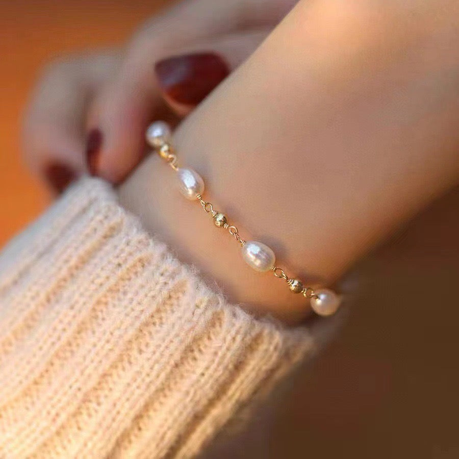 Natural Fresh Water Pearl Bracelet